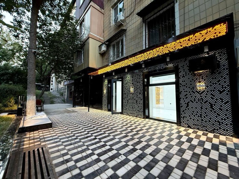 Цум Нежилое ор: Бон Кафе 1-Линия 92 кв.м Евроремонт