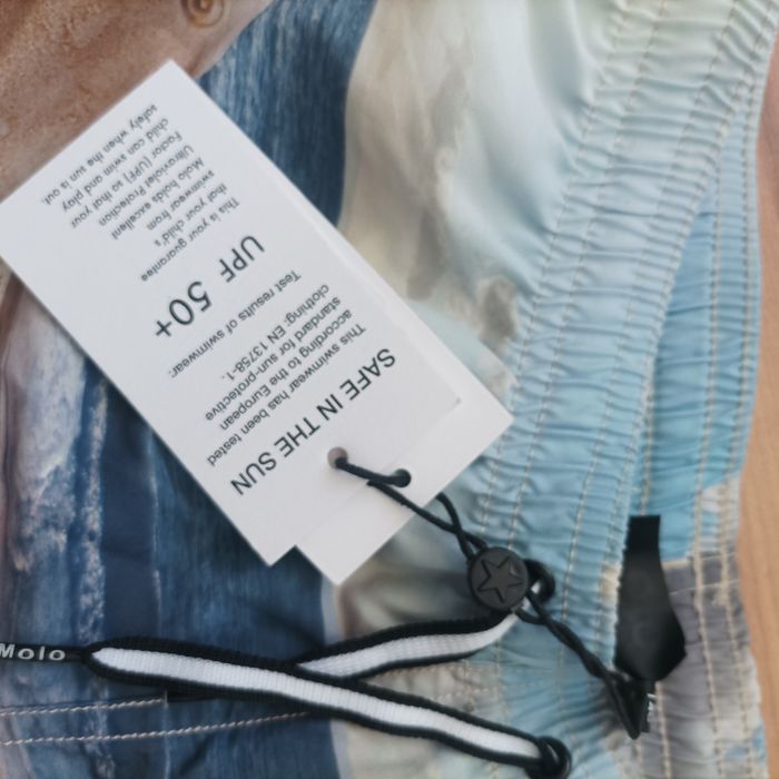 Molo/Shiwi 134-140см шорти