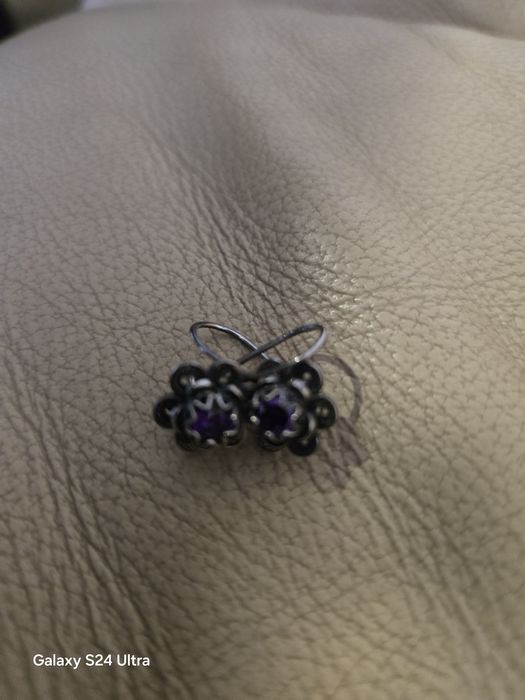 Лот сребърни обеци