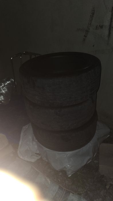 Продам Шины на 75ку
