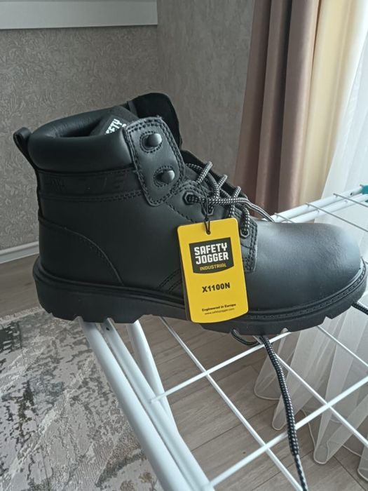 Ботинки всесезонка новый