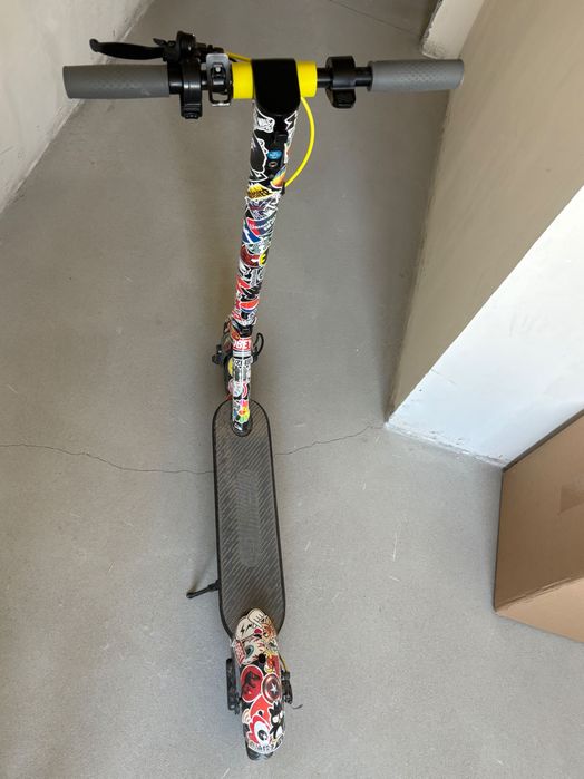 trotinetă electrică lexgo custom     (descriere)