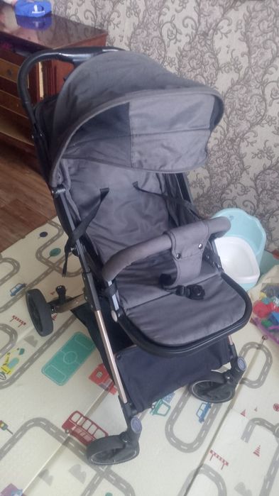Продам коляску в хорошем состоянии