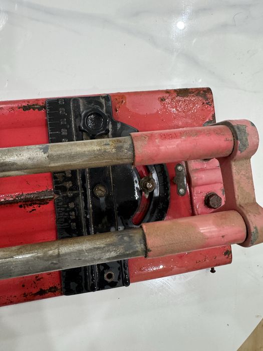 плиткорез кафелерезка