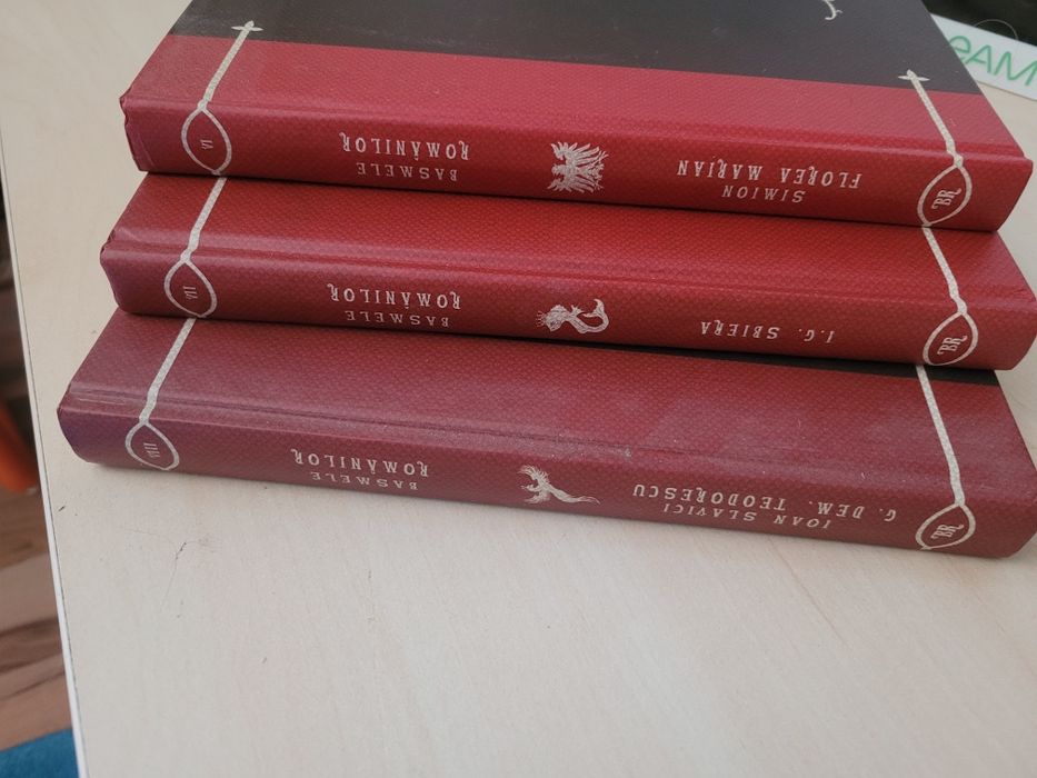 4 volume cu basme