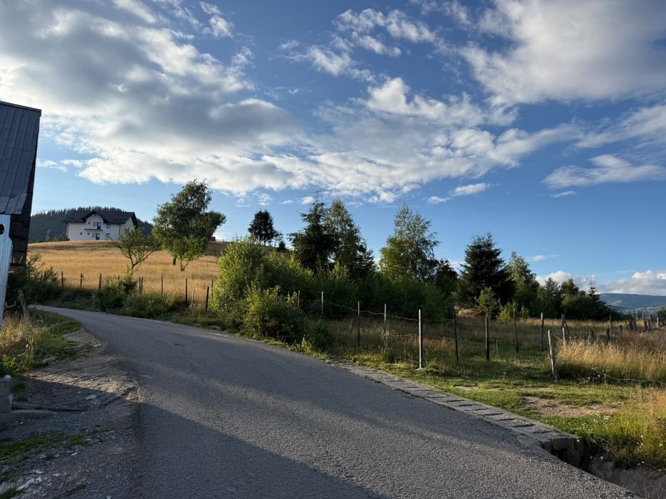 Vand teren Intravilan Albac Apuseni