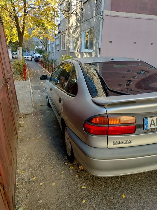 Renault Laguna  1.6/16v