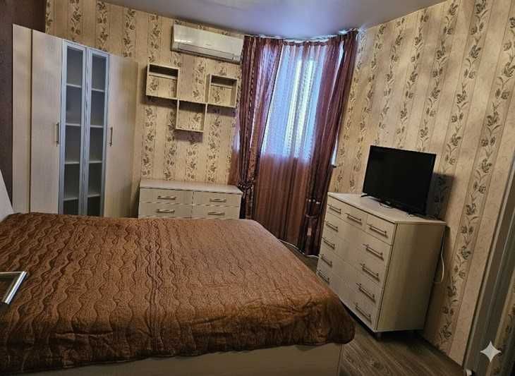 Тристаен апартамент под наем