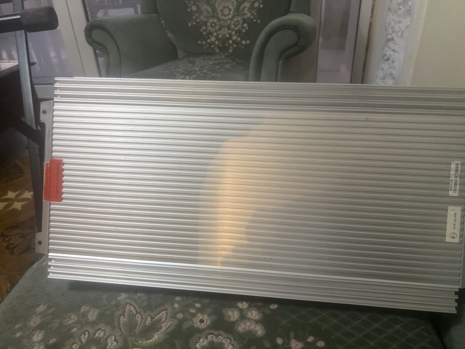 Amplificator auto Toxic TX-1500 - 2x750W / 1x1500W Putere Mare