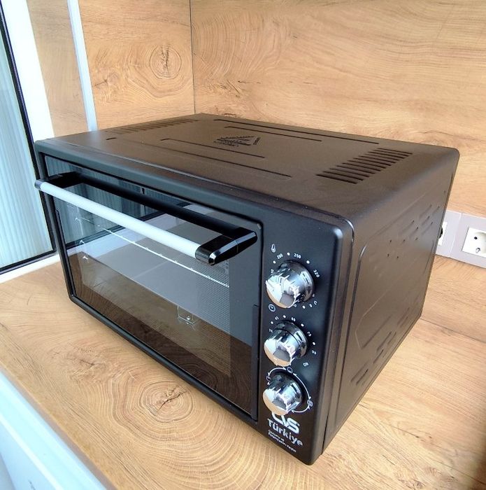 Нова електрическа фурна 45L + Подарък 2 тави