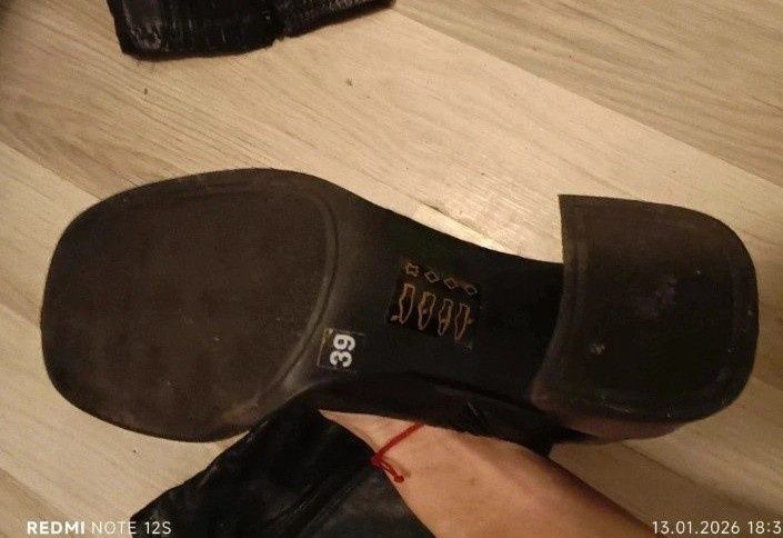 Cizme din piele Vivance nr 39