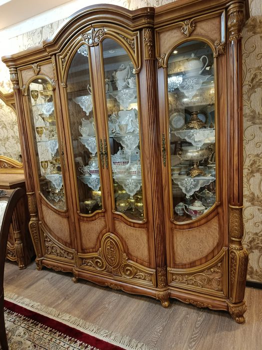 Стенка и комод срочно продается!!!