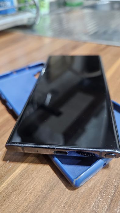 Samsung Note10+ 256/12