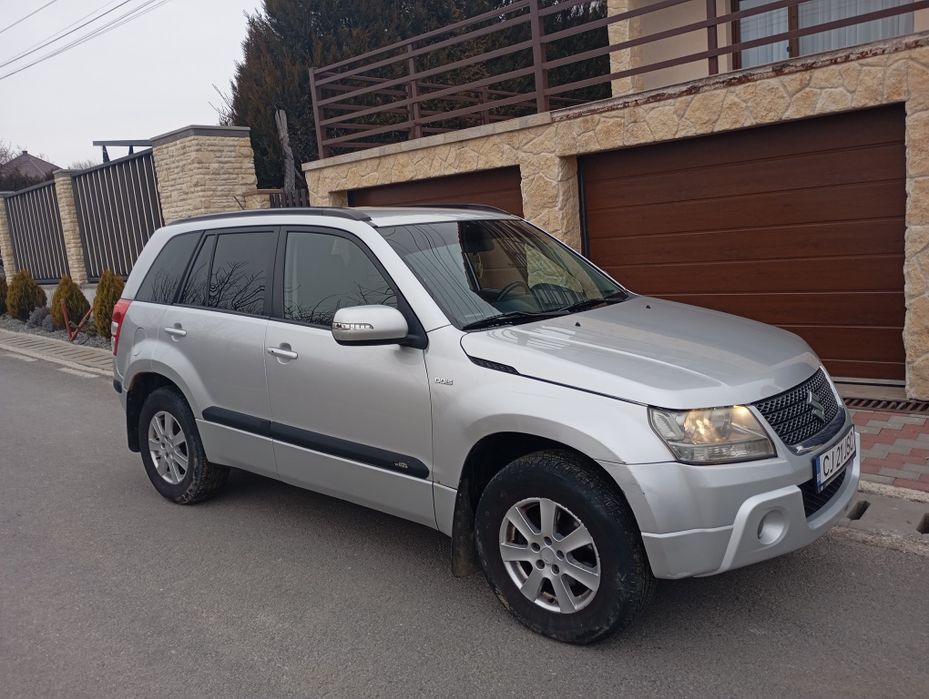 Vând Suzuki Grand Vitara X30