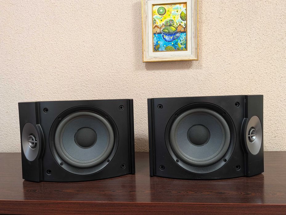 BOSE 301  Series V тонколони. В отлично състояние.