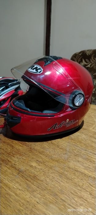 Мото и вело шлемы