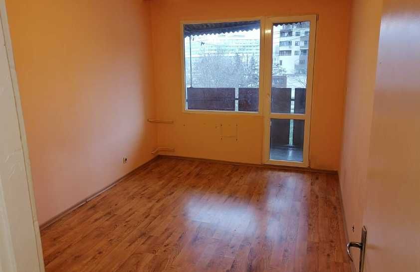 Дава се под наем Двустаен апартамент в Бургас, Зорница - 52 кв.м за 76.5 € - Снимка #4