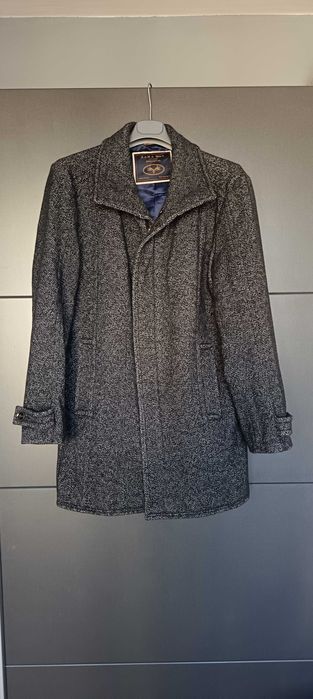 Мъжко вълнено палто Zara размер XL(умалено L)с цип в сив цвят
