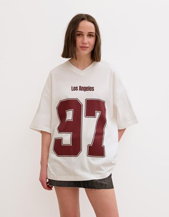 Футболка оверсайз Bershka