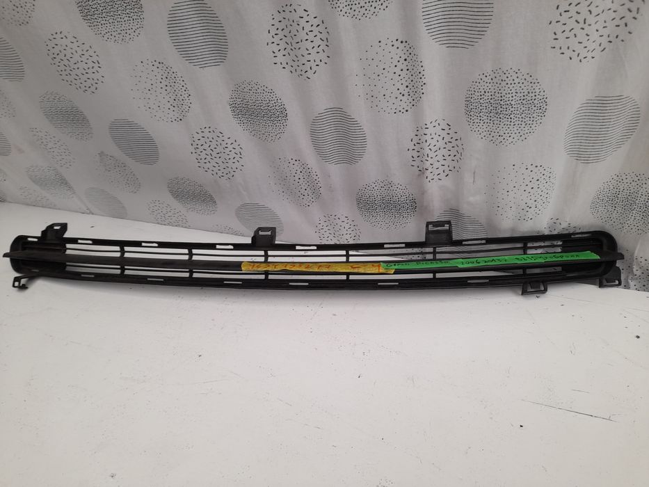 Грил решетка въздухобрана Citroen C4 Grand Picasso