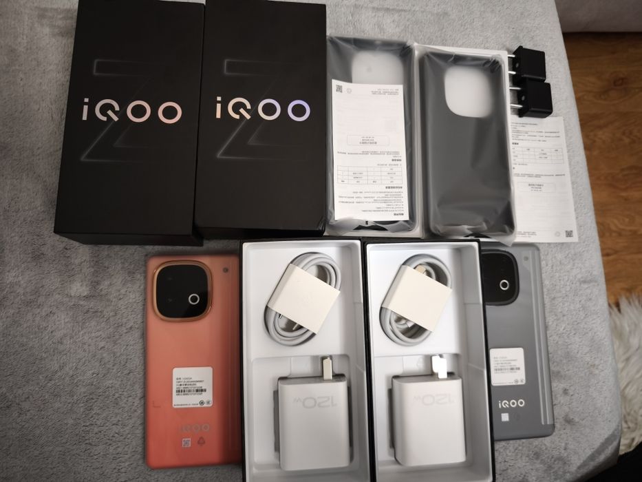 Vând telefon mobil VIVO IQOO Z10 Turbo Pro nou-nouț!!!