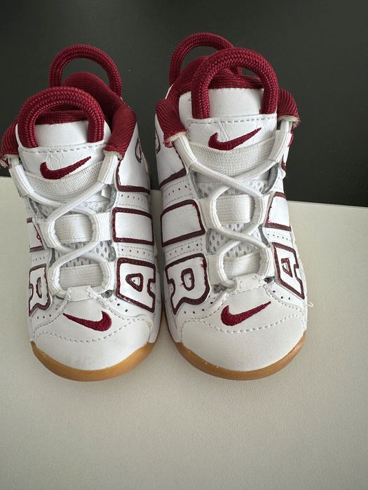 Детски Nike,чисто нови