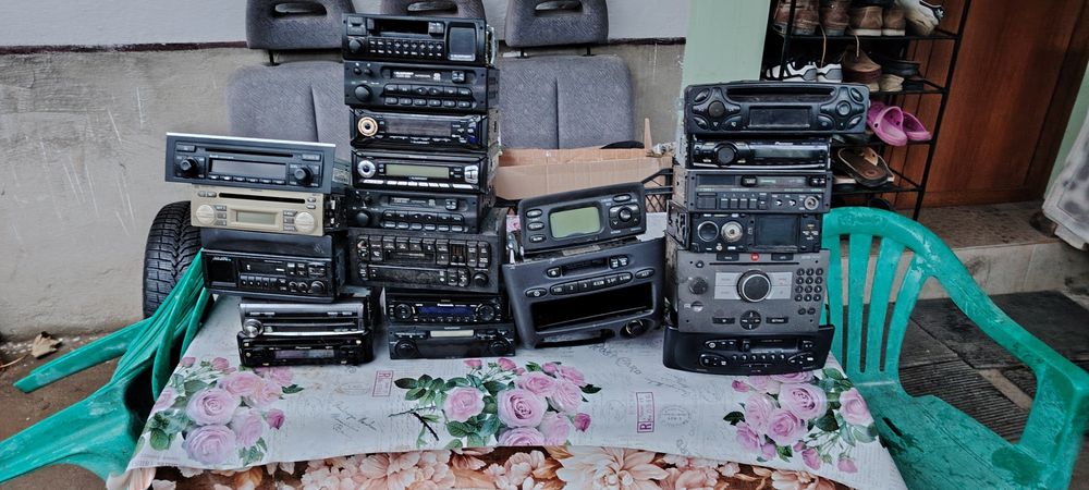 Продавам СД и касетофони 20б