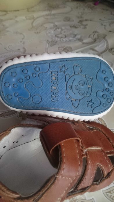 Детские сандалики 14 размера для малыша от 8 месяцев до 1,5 лет