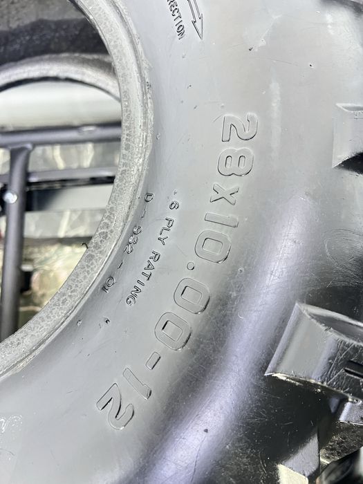 Продам резину на квадроцикл Deestone