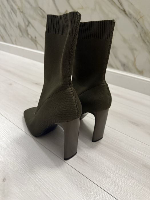 Ботинки женские