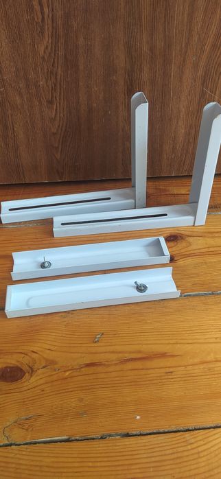 Кронштейн для микроволновки.