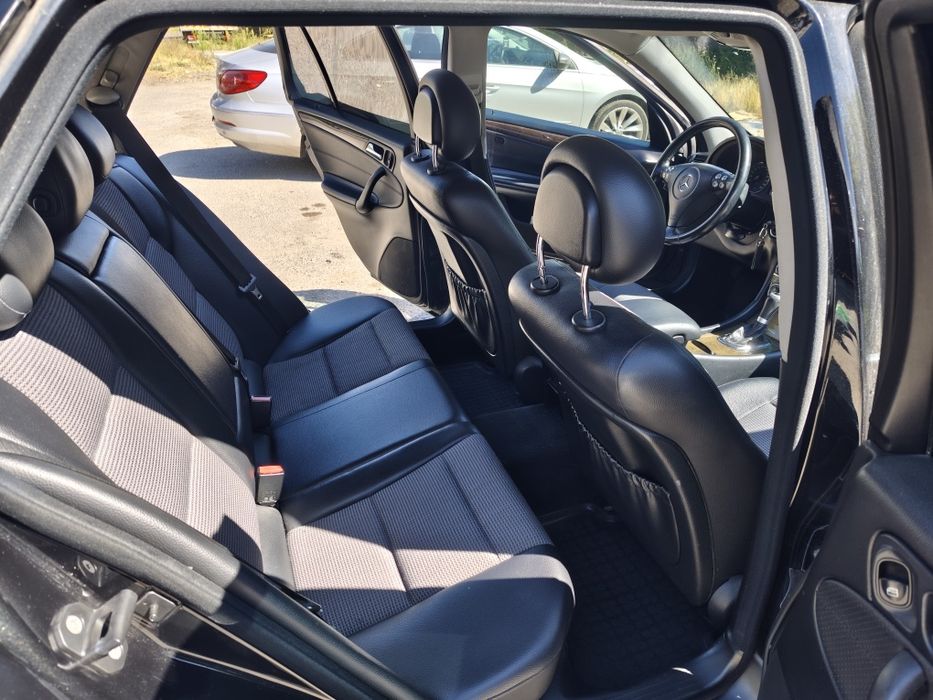 Продавам Мерцедес w203