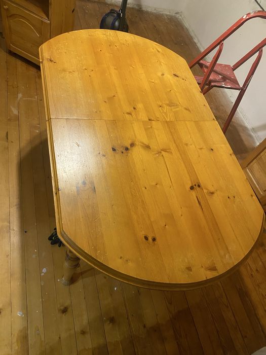 Дървена маса масив 144×82 см – здрава и стабилна