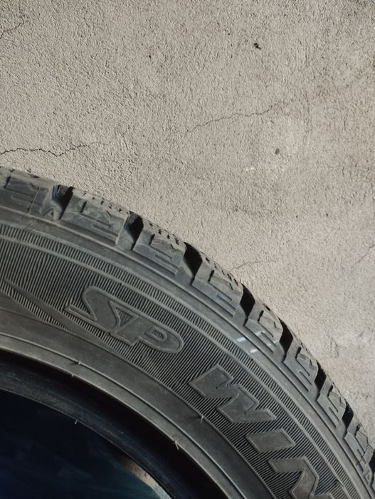 Шины Dunlop комплект