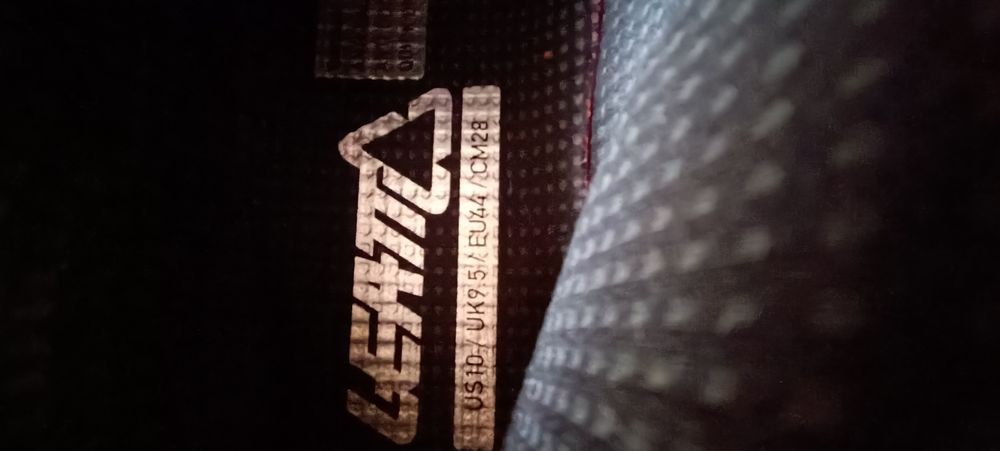 MTB DH топталки от LEATT 4.0