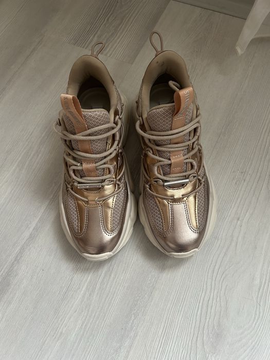 Маратонки Steve Madden