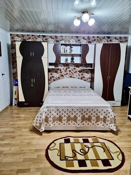 Casă de vânzare la țară complet utilata