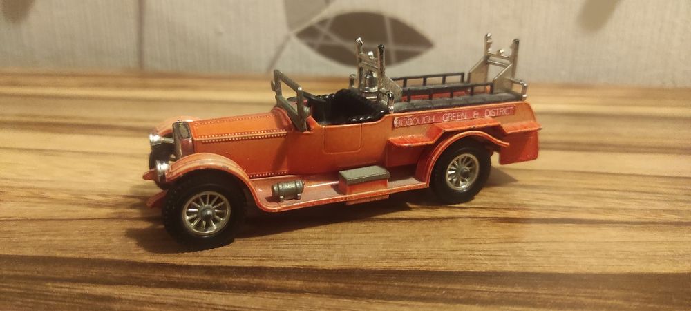 Метални модели 1:50