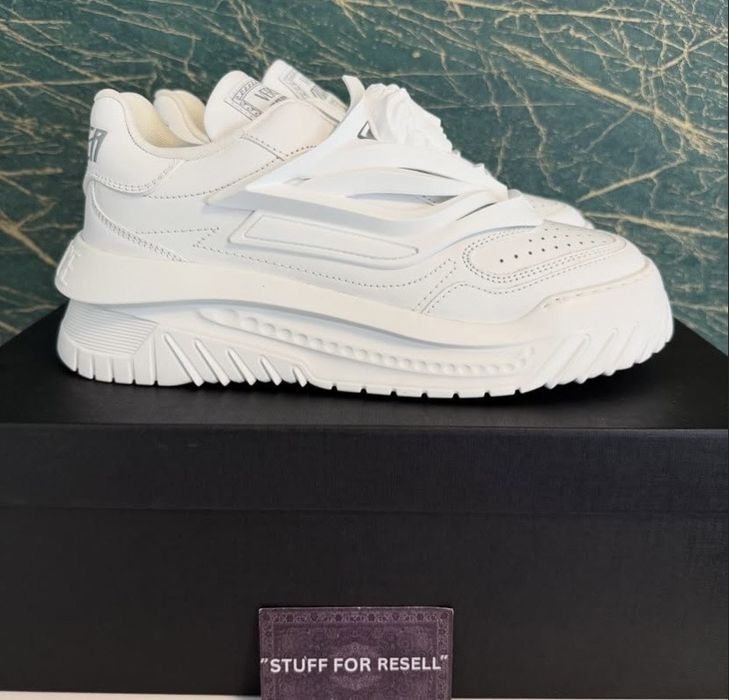 Versace odissea white