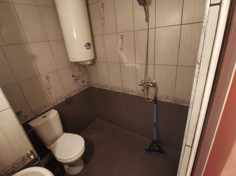 Дава се под наем Двустаен апартамент в Бургас, Възраждане - 60 кв.м за 280.5 € - Снимка #4