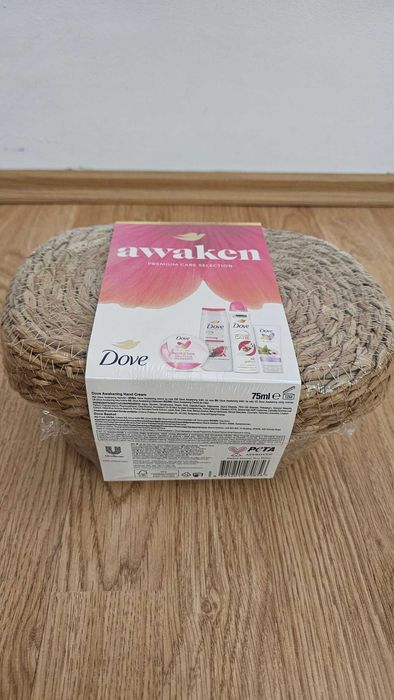 Dove Set cadou Premium Advanced Care