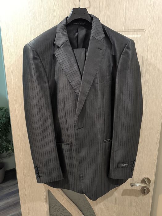 Костюм Georgio Armani