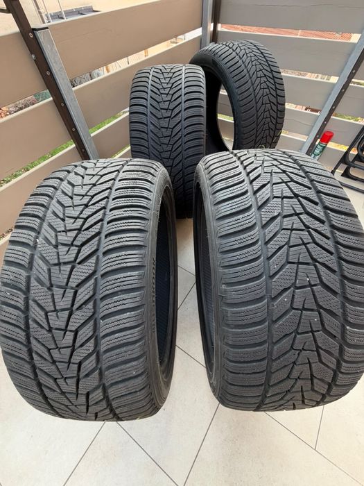 Set anvelope Hankook Winter Icept Evo3