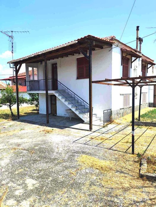 Продава се къща в Гърция , село Толос