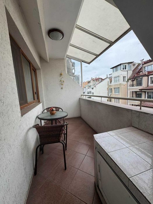 Продава се Тристаен апартамент в Бургас, Възраждане - 101 кв.м за 2278 €/кв.м - Снимка #7