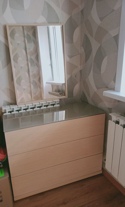 Спальный гарнитур б/у в хорошем состоянии