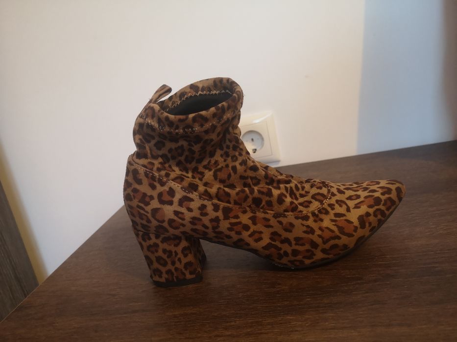 Botine animal print mar. 37