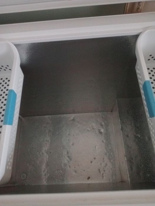 Продам морозильник