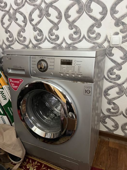 Lg стиралный машинаа