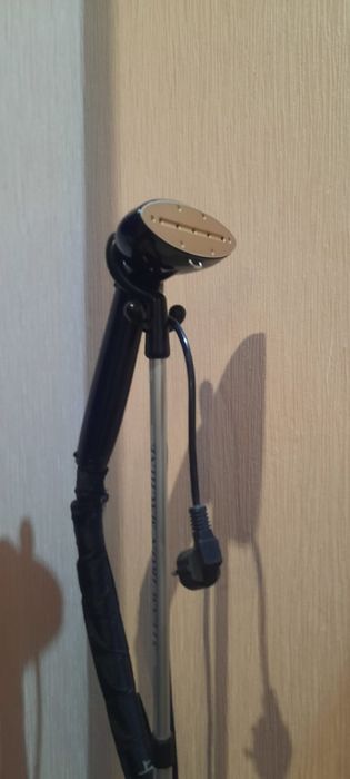 Продам отпариватель Tefal